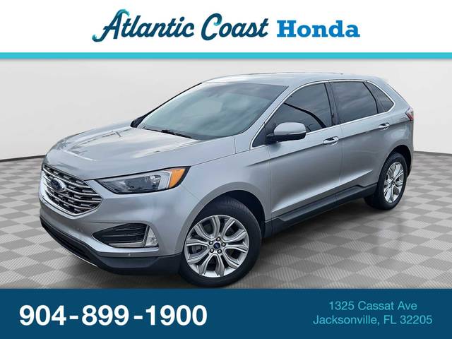 2022 Ford Edge Titanium AWD photo
