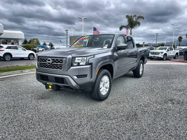 2023 Nissan Frontier SV 4WD photo