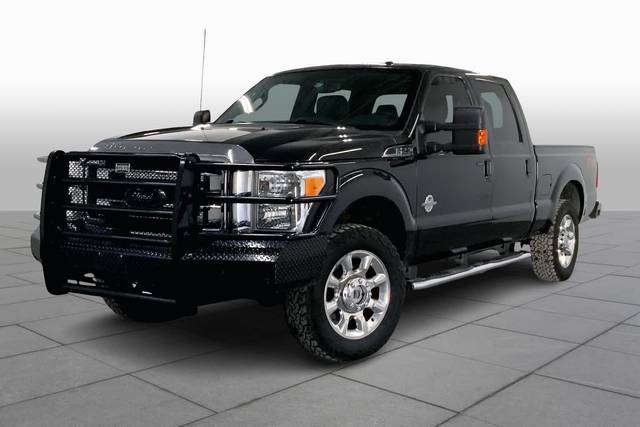 2015 Ford F-250 Super Duty Platinum 4WD photo