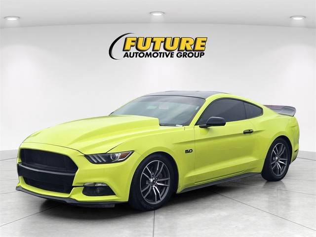2015 Ford Mustang GT RWD photo