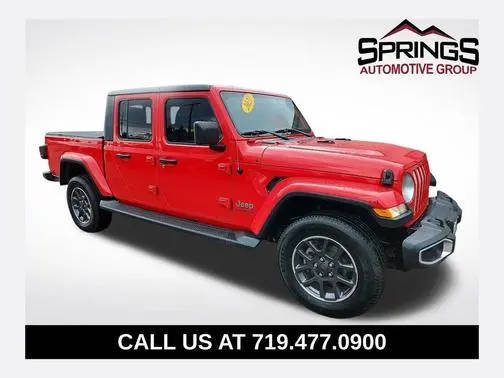 2021 Jeep Gladiator Overland 4WD photo