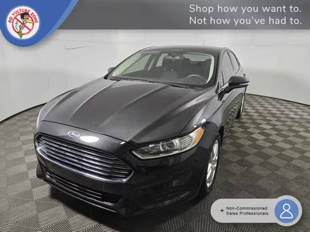 2015 Ford Fusion SE FWD photo