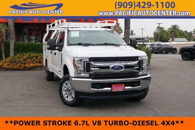 2019 Ford F-350 Super Duty XLT 4WD photo