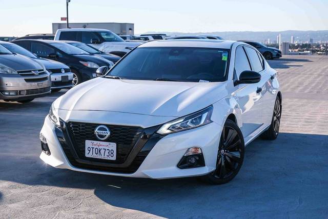 2022 Nissan Altima 2.5 SR FWD photo