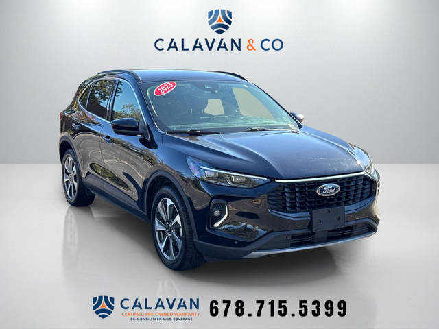2023 Ford Escape Platinum AWD photo