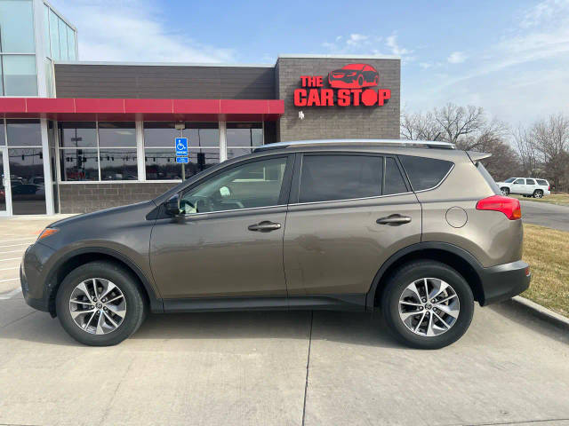 2015 Toyota RAV4 LE AWD photo
