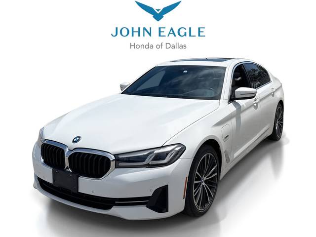 2023 BMW 5 Series 530e RWD photo