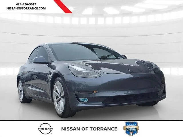 2022 Tesla Model 3 Long Range AWD photo