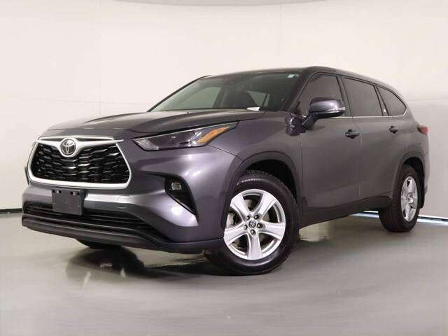 2023 Toyota Highlander LE AWD photo