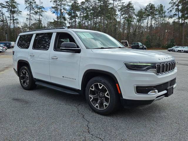 2023 Jeep Wagoneer Series III 4WD photo