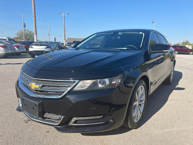 2019 Chevrolet Impala LT FWD photo