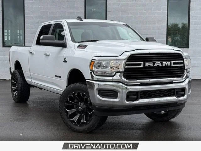 2019 Ram 3500 Big Horn 4WD photo