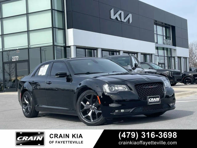 2021 Chrysler 300 300S RWD photo