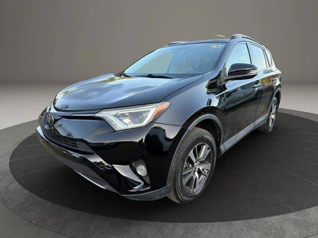 2017 Toyota RAV4 XLE AWD photo