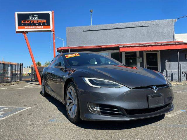 2017 Tesla Model S AWD photo