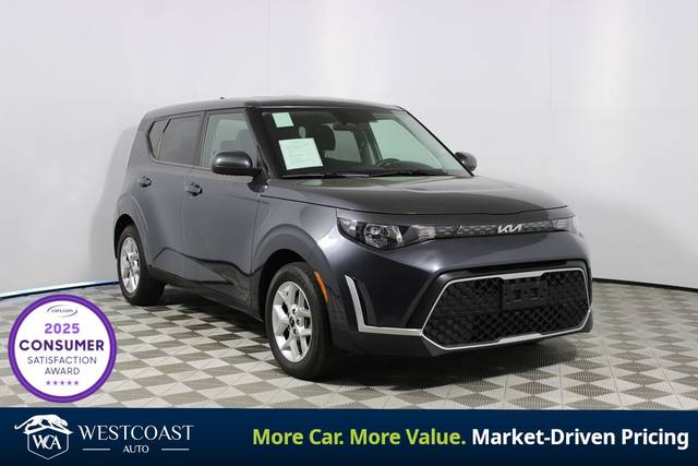 2023 Kia Soul LX FWD photo