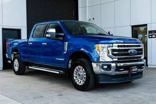 2022 Ford F-350 Super Duty LARIAT 4WD photo