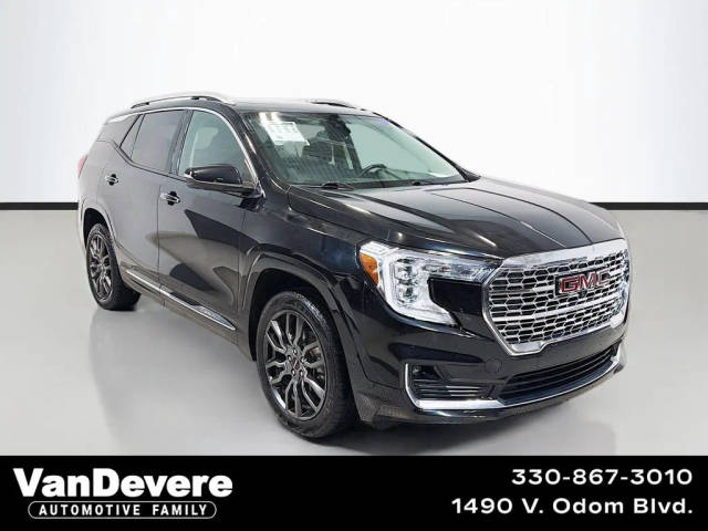 2023 GMC Terrain Denali AWD photo