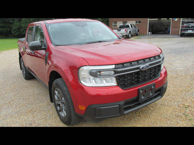 2023 Ford Maverick XLT FWD photo