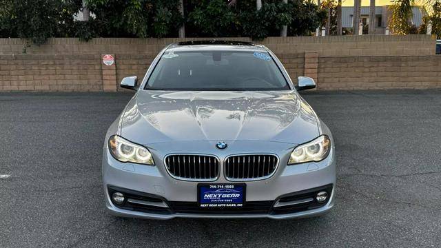 2015 BMW 5 Series 528i RWD photo