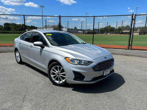 2019 Ford Fusion SE FWD photo
