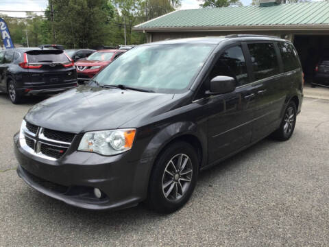 2016 Dodge Grand Caravan SXT Plus FWD photo