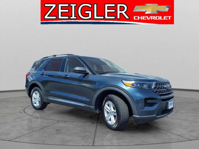 2022 Ford Explorer XLT 4WD photo