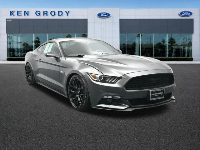 2015 Ford Mustang EcoBoost RWD photo