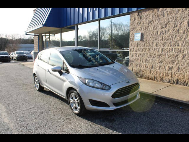 2015 Ford Fiesta SE FWD photo