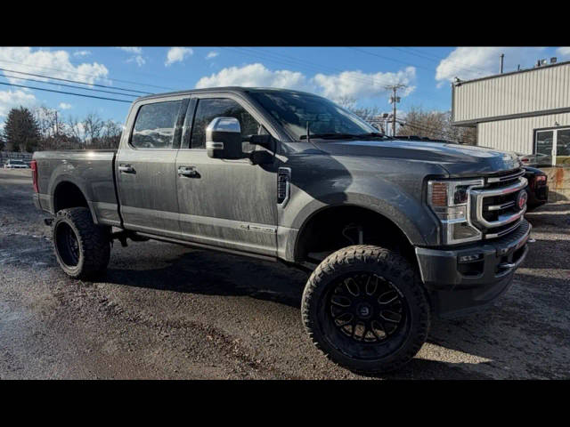 2022 Ford F-250 Super Duty Platinum 4WD photo