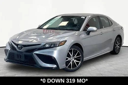 2022 Toyota Camry SE FWD photo