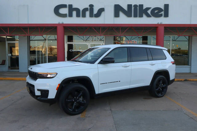2023 Jeep Grand Cherokee L Altitude 4WD photo