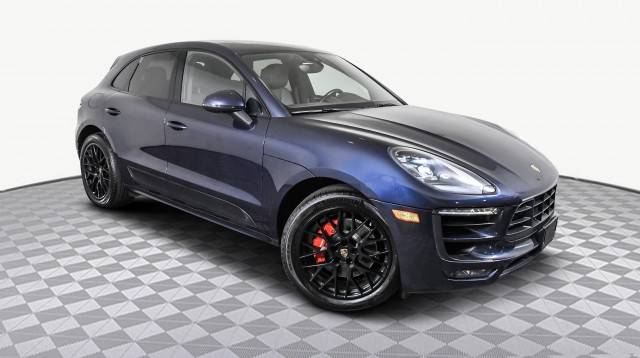 2017 Porsche Macan GTS AWD photo