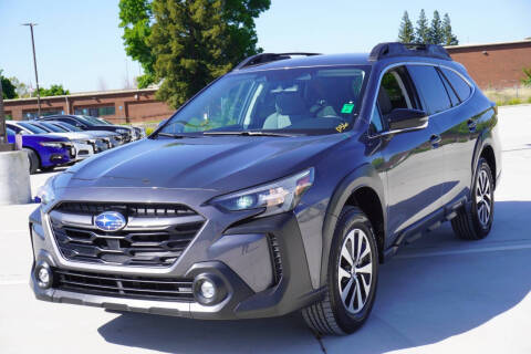 2023 Subaru Outback Premium AWD photo