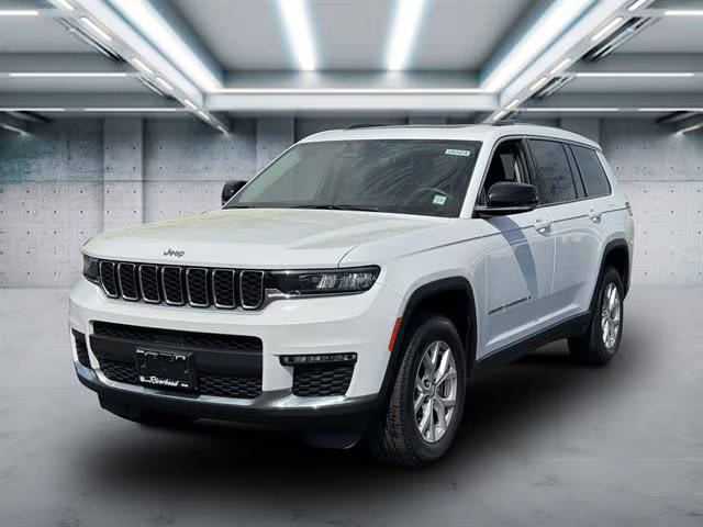2022 Jeep Grand Cherokee L Limited 4WD photo