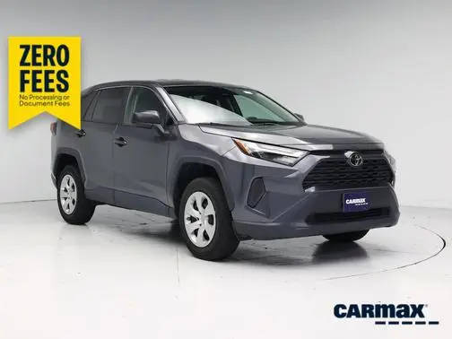 2023 Toyota RAV4 LE FWD photo