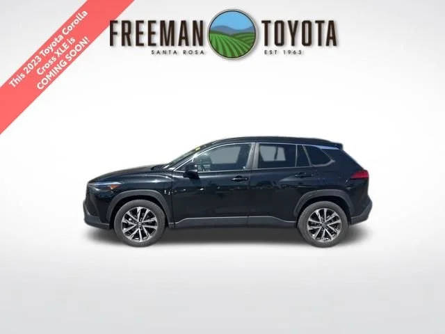 2023 Toyota Corolla Cross XLE AWD photo