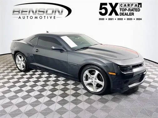2015 Chevrolet Camaro LT RWD photo