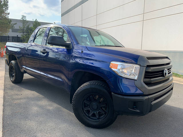 2015 Toyota Tundra SR5 4WD photo