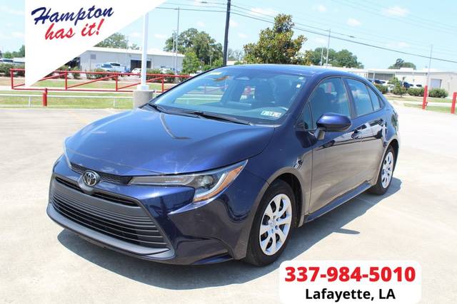 2023 Toyota Corolla LE FWD photo