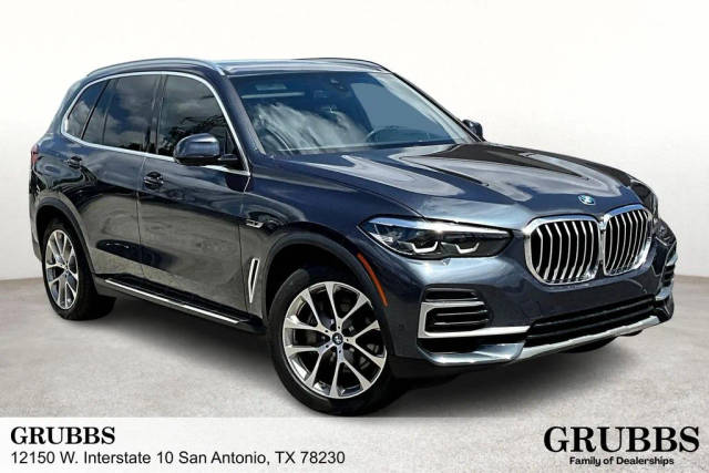 2022 BMW X5 xDrive45e AWD photo