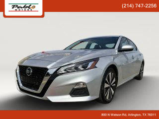 2022 Nissan Altima 2.5 SV FWD photo