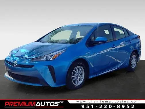 2019 Toyota Prius Limited FWD photo