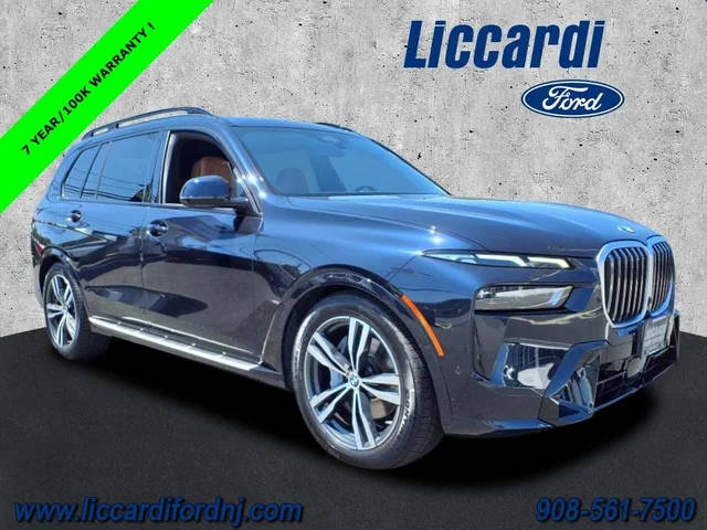 2023 BMW X7 xDrive40i AWD photo