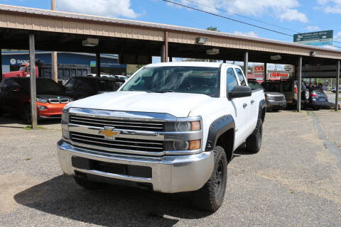 2015 Chevrolet Silverado 2500HD Work Truck 4WD photo
