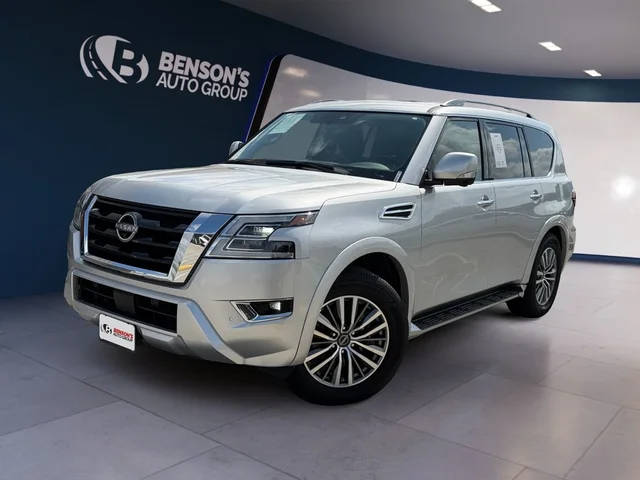 2023 Nissan Armada SL 4WD photo