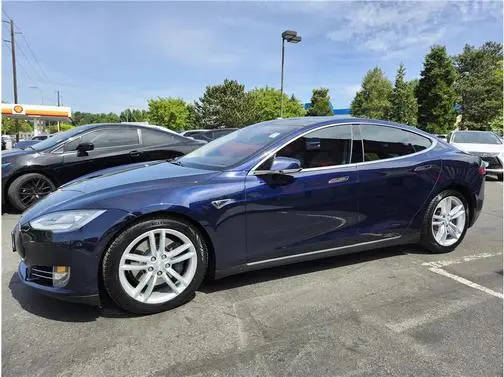 2015 Tesla Model S 85D AWD photo