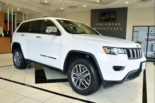 2022 Jeep Grand Cherokee Limited 4WD photo