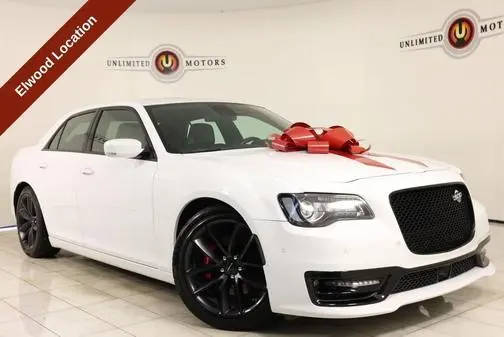 2023 Chrysler 300 300C RWD photo