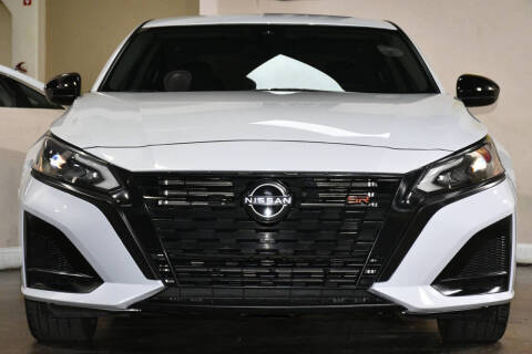 2023 Nissan Altima 2.5 SR FWD photo